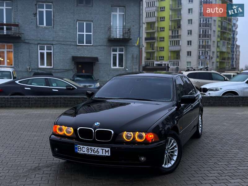 Седан BMW 5 Series 2003 в Львове