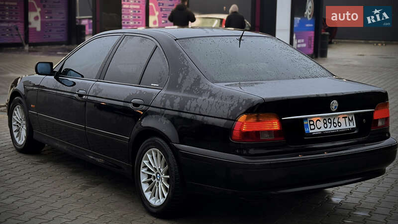 Седан BMW 5 Series 2003 в Львове