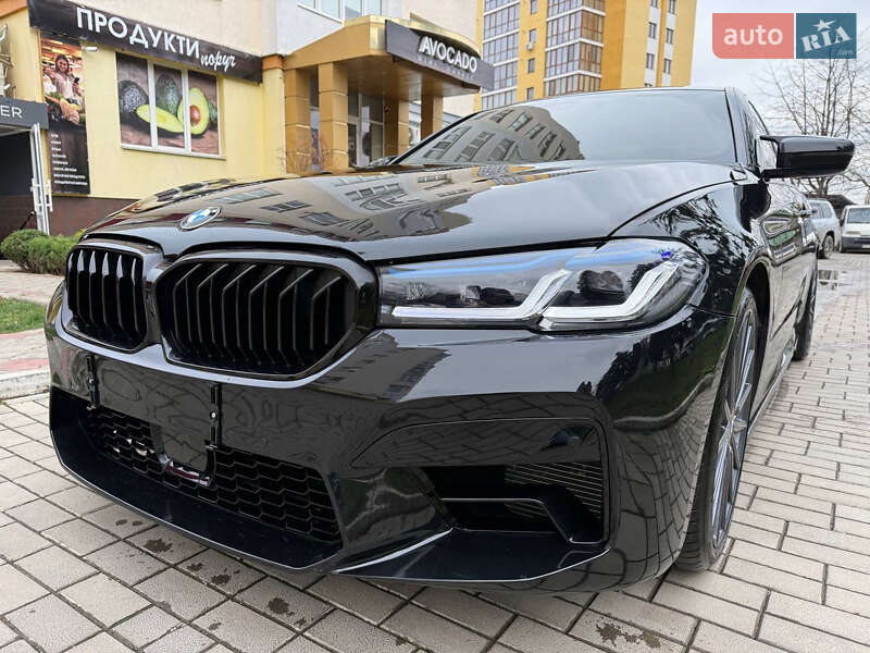 Седан BMW 5 Series 2018 в Кам'янець-Подільському