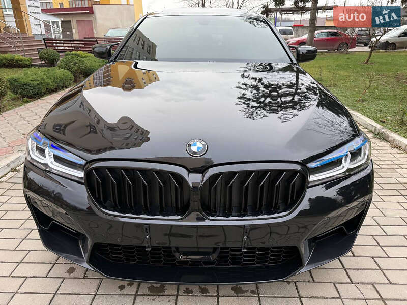 Седан BMW 5 Series 2018 в Кам'янець-Подільському