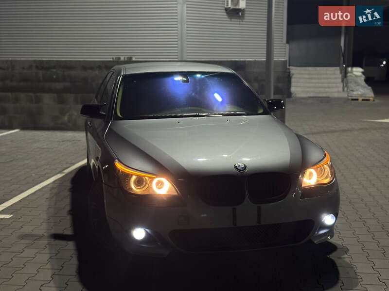 Седан BMW 5 Series 2007 в Сарнах