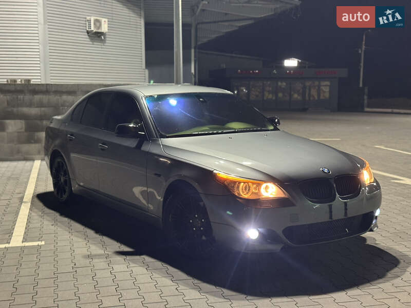 Седан BMW 5 Series 2007 в Сарнах