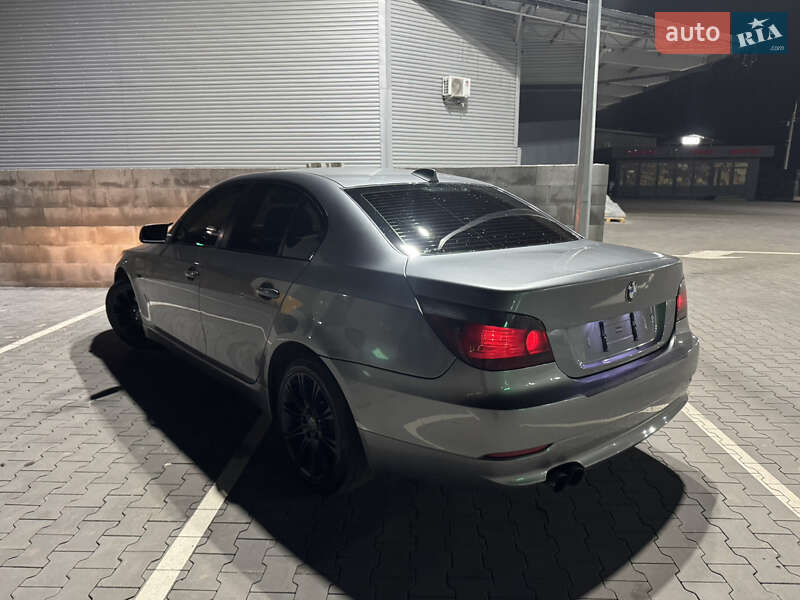 Седан BMW 5 Series 2007 в Сарнах
