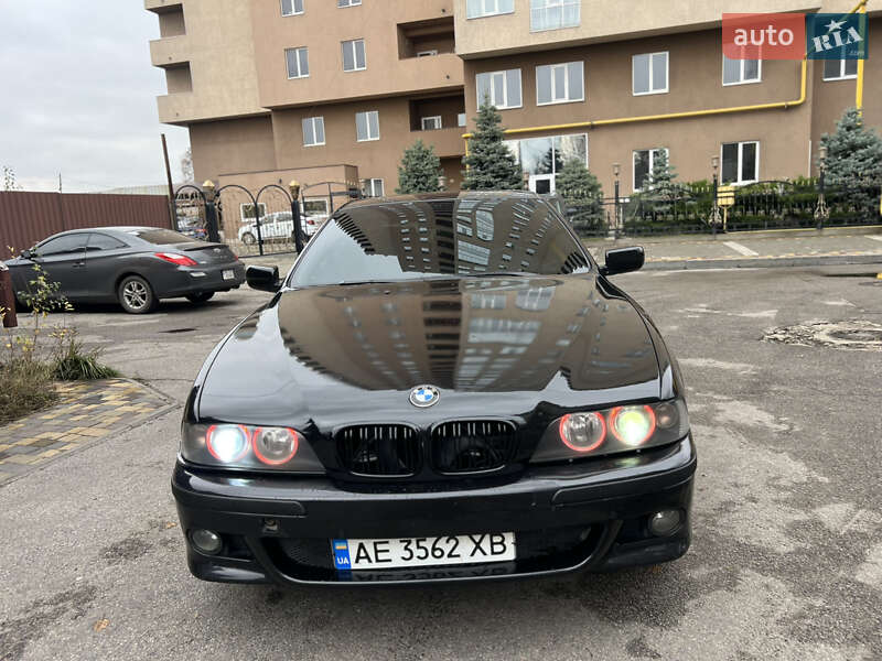Седан BMW 5 Series 1999 в Днепре