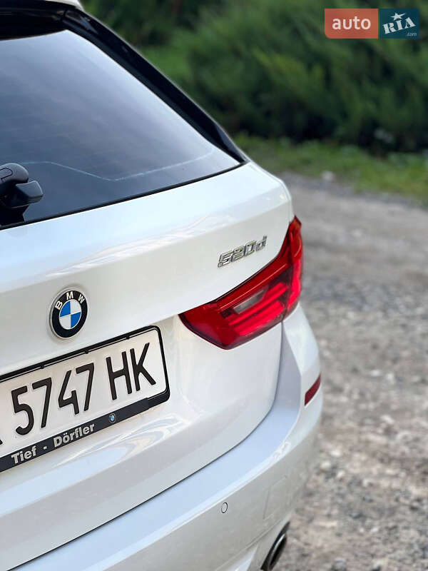 Универсал BMW 5 Series 2017 в Волочиске фото 11 Универсал BMW 5 Series 2017 в Волочиске