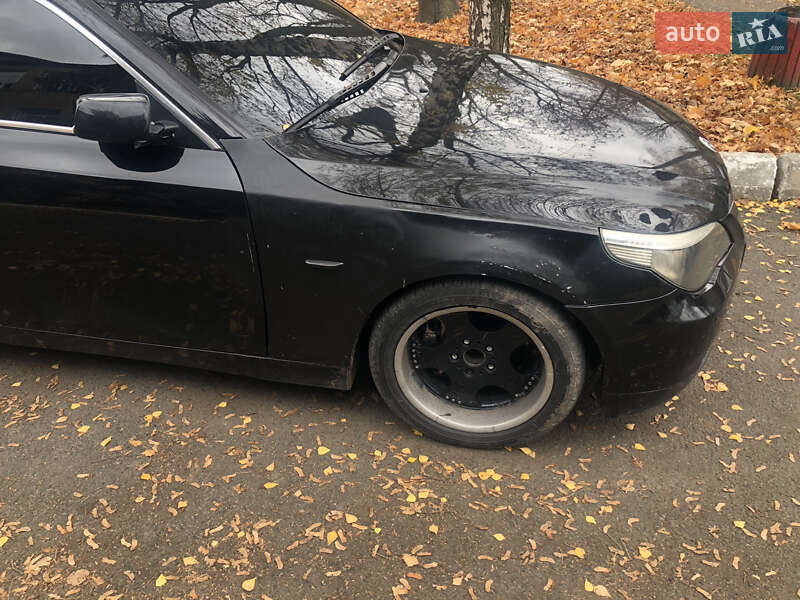 Универсал BMW 5 Series 2004 в Благовещенском