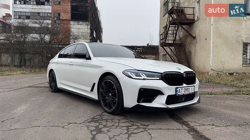 Седан BMW 5 Series 2018 в Калуше