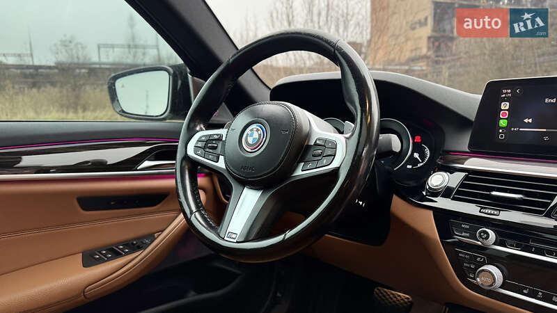 Седан BMW 5 Series 2018 в Калуше