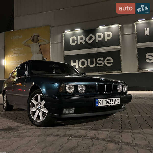 Седан BMW 5 Series 1988 в Ворзеле фото Седан BMW 5 Series 1988 в Ворзеле