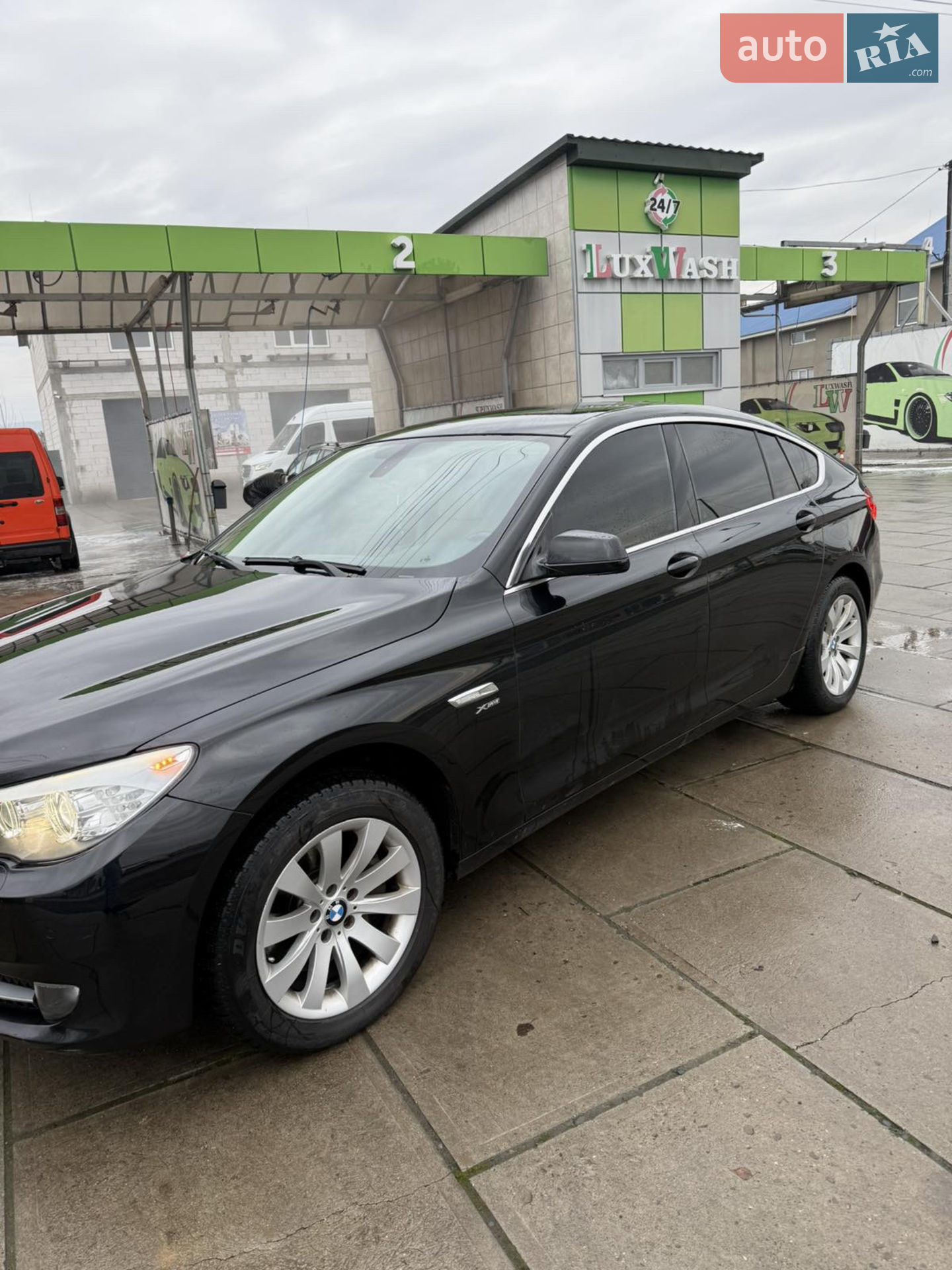 2010 BMW 5er - мініатюра 4