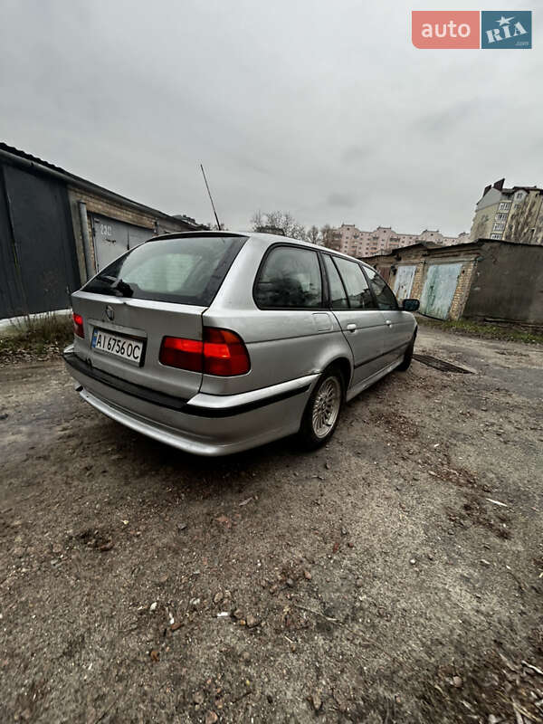 Универсал BMW 5 Series 1999 в Буче