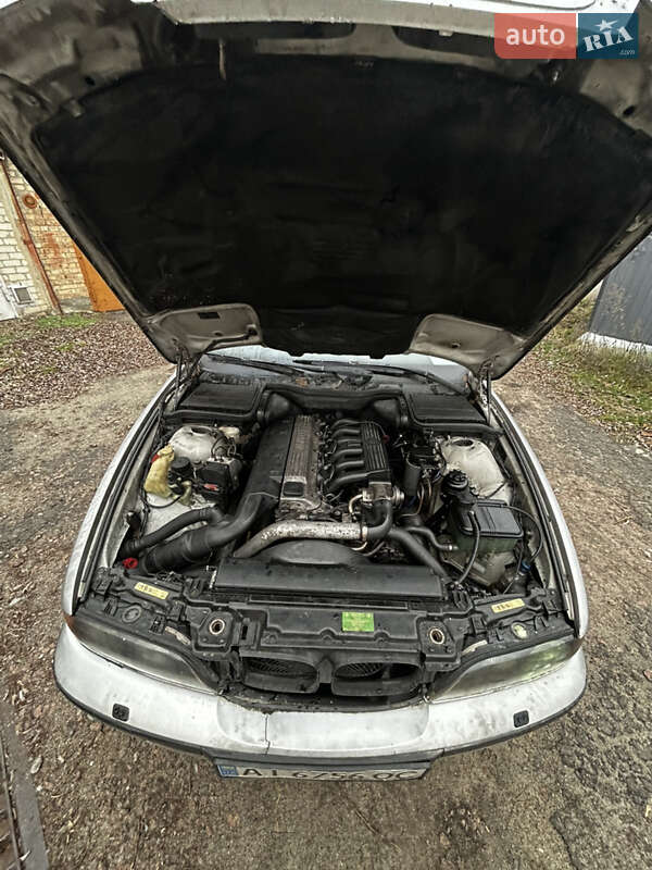 Универсал BMW 5 Series 1999 в Буче