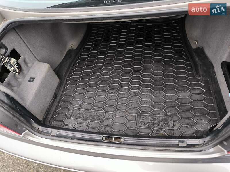 Седан BMW 5 Series 2002 в Иванкове фото 14 Седан BMW 5 Series 2002 в Иванкове