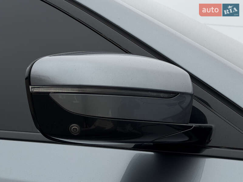 Седан BMW 5 Series 2019 в Киеве фото 25 Седан BMW 5 Series 2019 в Киеве