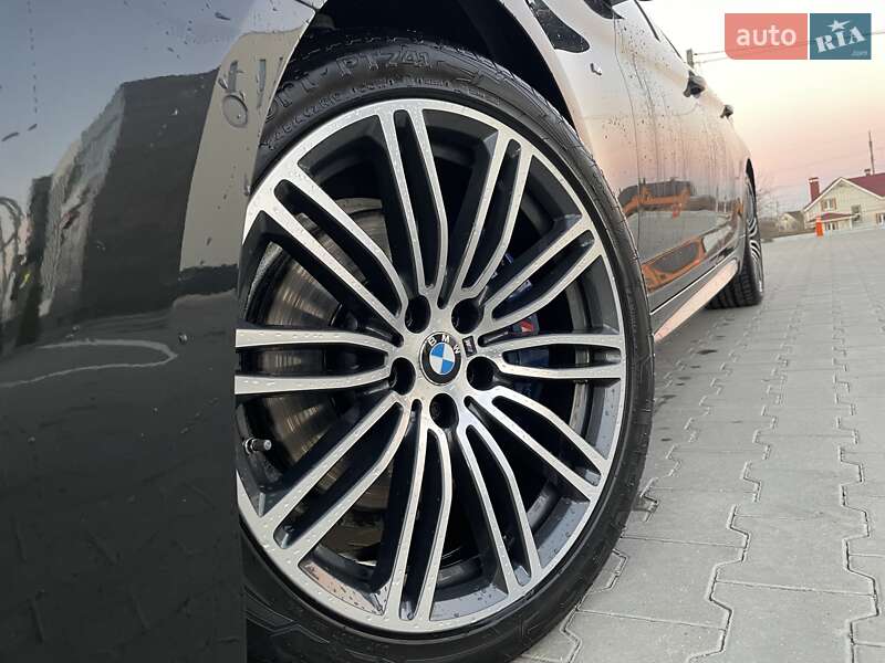 Седан BMW 5 Series 2018 в Вінниці