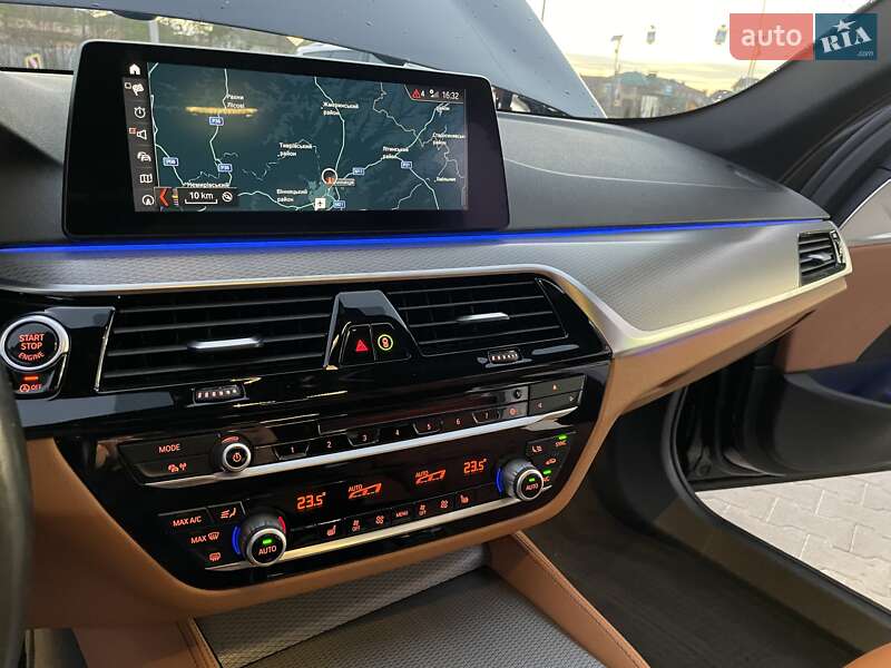 Седан BMW 5 Series 2018 в Вінниці