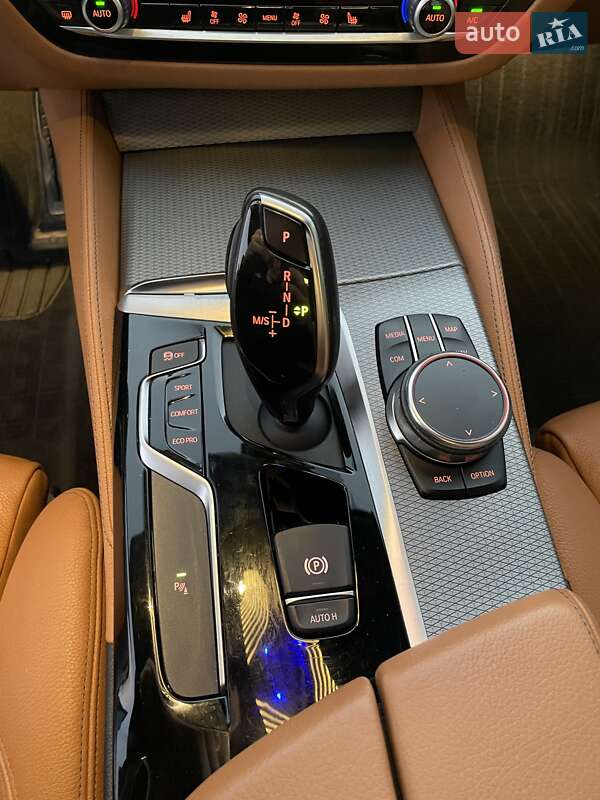 Седан BMW 5 Series 2018 в Вінниці