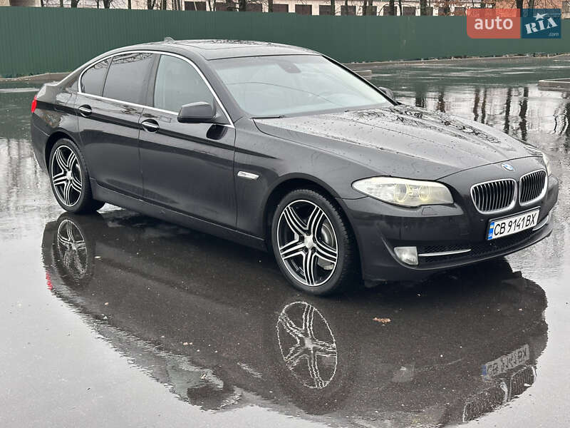 Седан BMW 5 Series 2011 в Чернигове