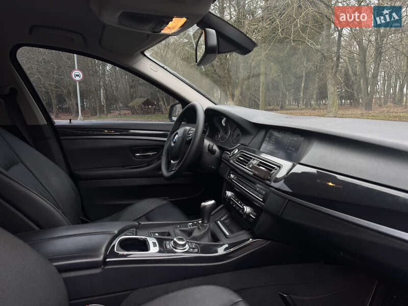 Седан BMW 5 Series 2012 в Киеве