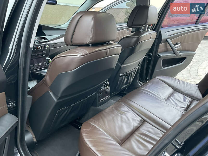 Седан BMW 5 Series 2008 в Дрогобыче