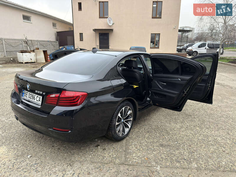 Седан BMW 5 Series 2014 в Южноукраинске