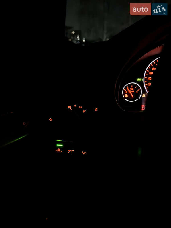 Седан BMW 5 Series 2014 в Южноукраинске