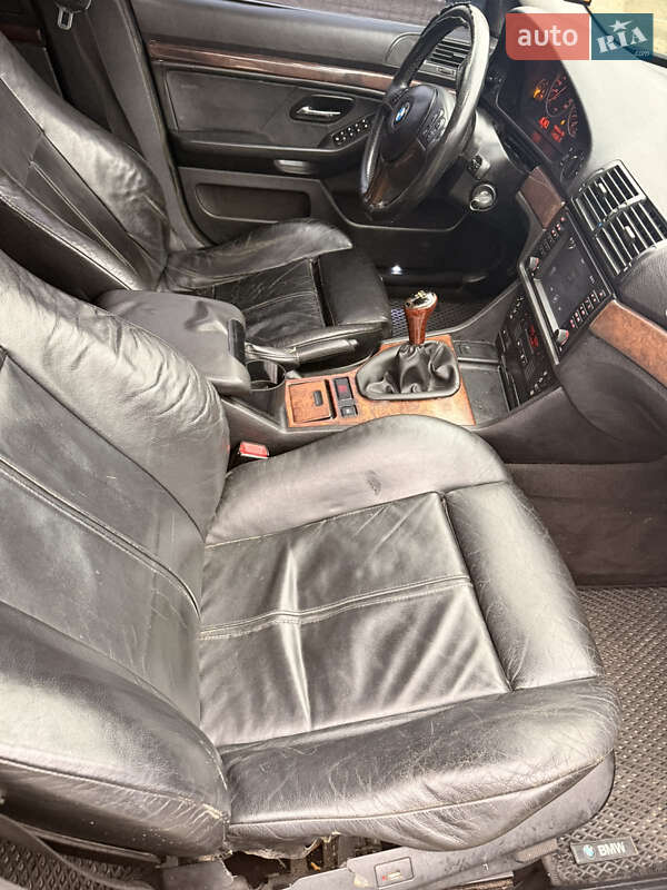 Седан BMW 5 Series 1998 в Львове