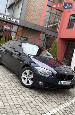 Седан BMW 5 Series 2011 в Яворове
