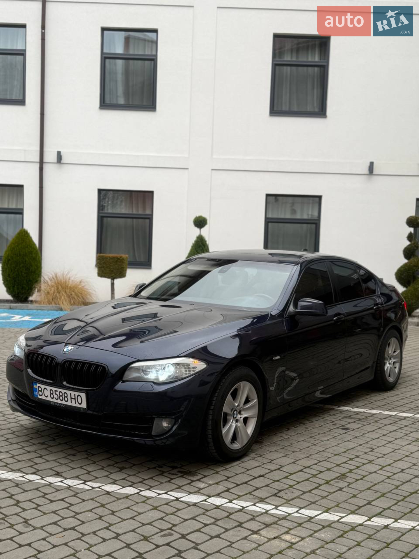 2011 BMW 5er - мініатюра 14