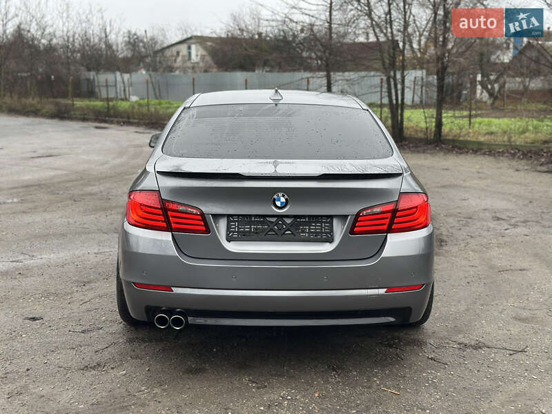 Седан BMW 5 Series 2010 в Полтаві