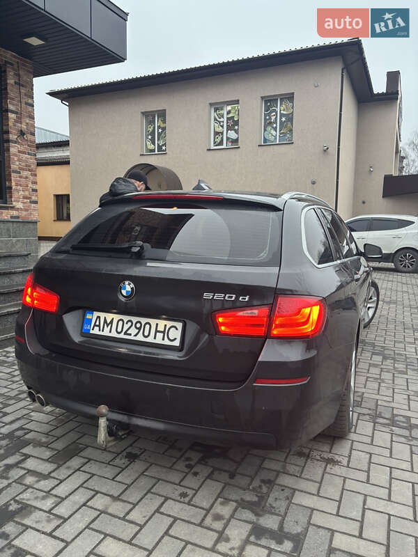 Универсал BMW 5 Series 2012 в Звягеле фото 11 Универсал BMW 5 Series 2012 в Звягеле