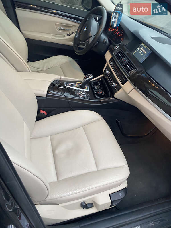 Универсал BMW 5 Series 2012 в Звягеле фото 15 Универсал BMW 5 Series 2012 в Звягеле