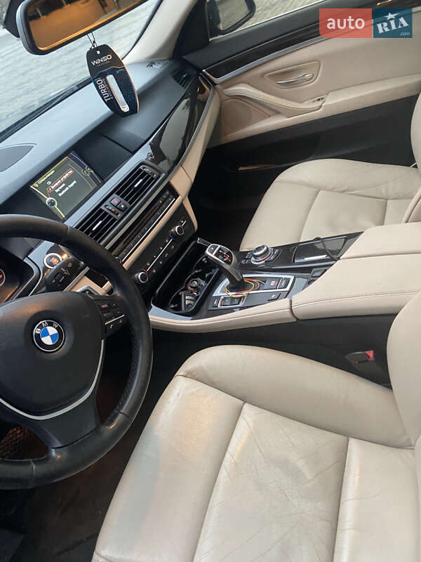 Универсал BMW 5 Series 2012 в Звягеле фото 23 Универсал BMW 5 Series 2012 в Звягеле
