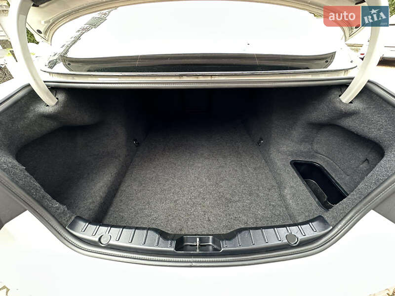 Седан BMW 5 Series 2016 в Львове фото 14 Седан BMW 5 Series 2016 в Львове