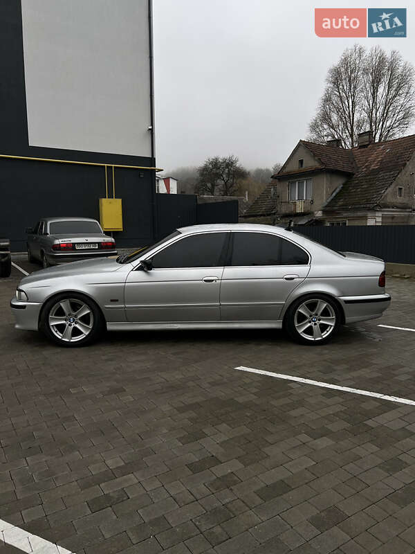 Седан BMW 5 Series 1996 в Кременце
