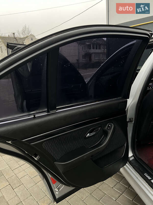 Седан BMW 5 Series 1996 в Кременце