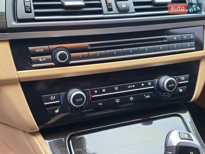 Универсал BMW 5 Series 2012 в Павлограде