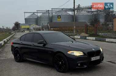 Седан BMW 5 Series 2012 в Умані
