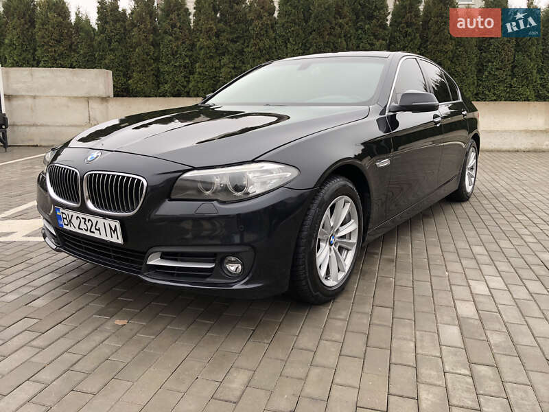 Седан BMW 5 Series 2014 в Ровно