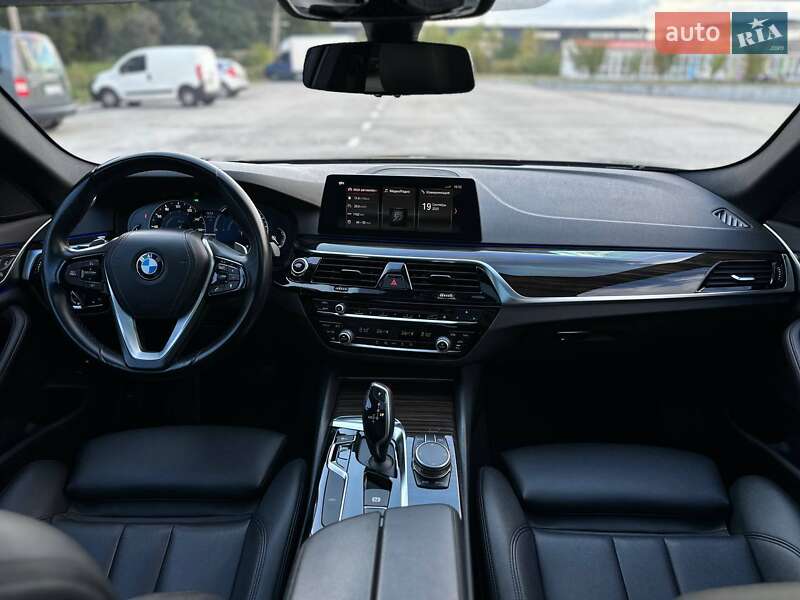Седан BMW 5 Series 2018 в Киеве