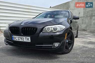 Седан BMW 5 Series 2012 в Львові