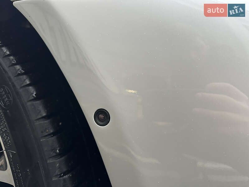 Седан BMW 5 Series 2016 в Киеве фото 30 Седан BMW 5 Series 2016 в Киеве