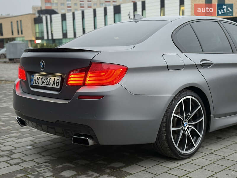 Седан BMW 5 Series 2011 в Хмельницком