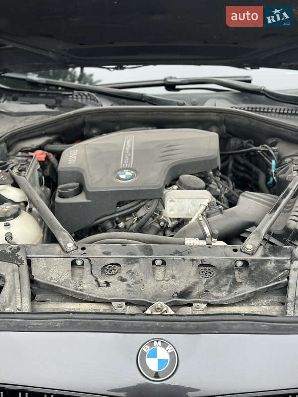 Седан BMW 5 Series 2014 в Львове