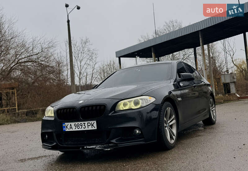 Седан BMW 5 Series 2011 в Киеве