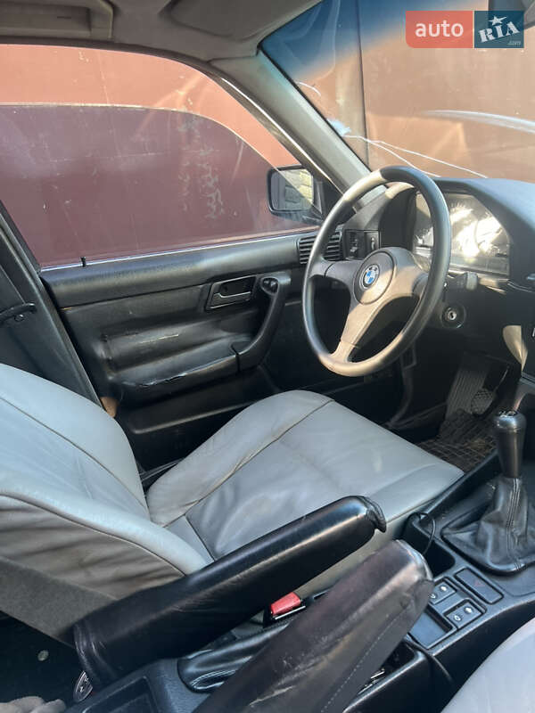 Седан BMW 5 Series 1989 в Киеве фото 7 Седан BMW 5 Series 1989 в Киеве