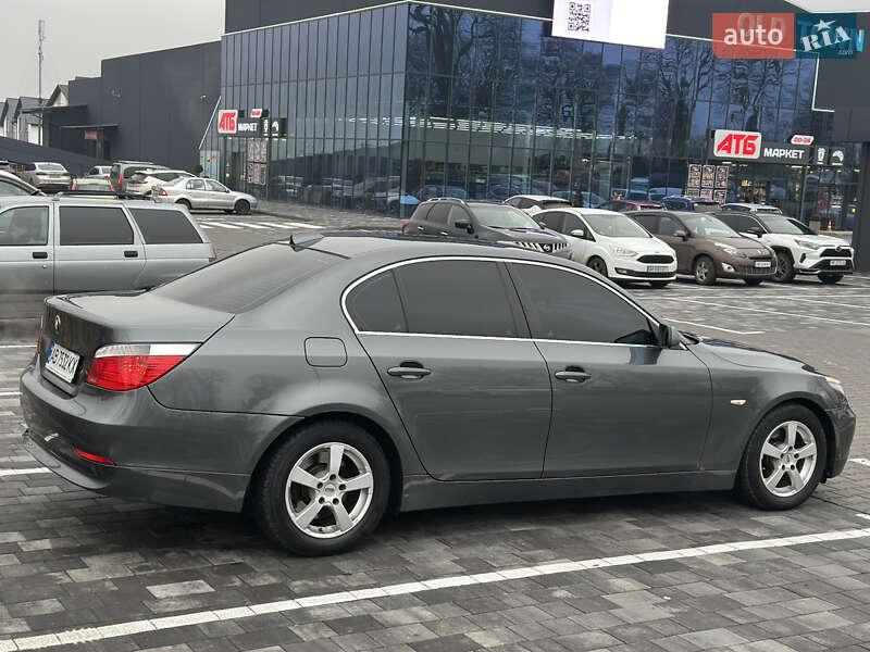 Седан BMW 5 Series 2004 в Виннице