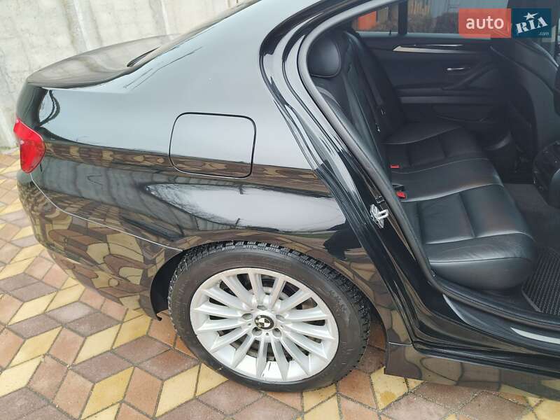 Седан BMW 5 Series 2010 в Миргороде фото 37 Седан BMW 5 Series 2010 в Миргороде