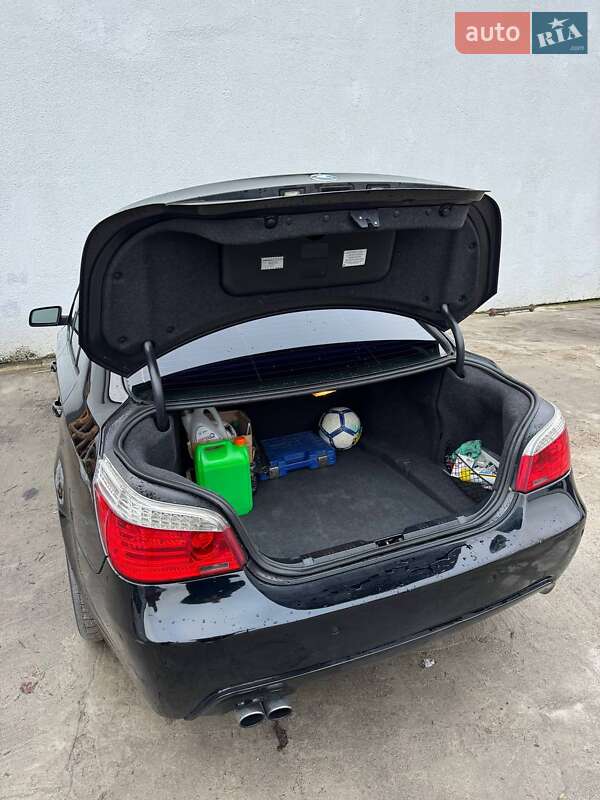 Седан BMW 5 Series 2007 в Луцьку