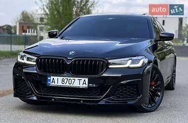 Седан BMW 5 Series 2023 в Львове